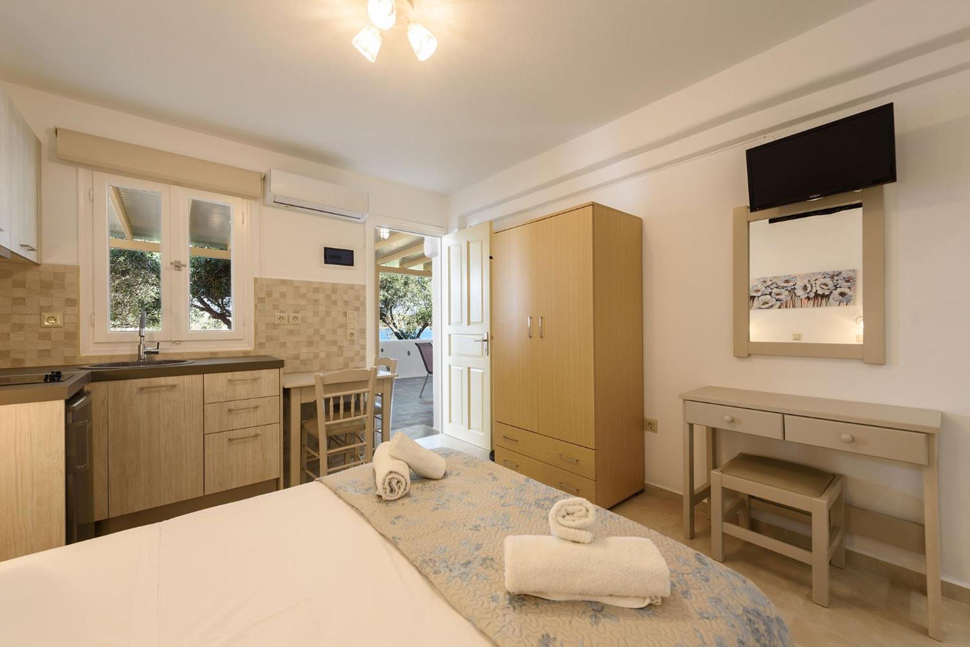 Sea Breeze Studios Paros II Alikí 외부 사진